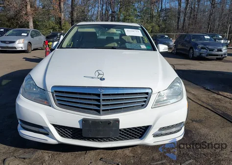 2013 Mercedes-Benz C 300 Luxury 4Matic from USA, damaged, VIN WDDGF8AB7DA786221